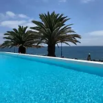 Sol Eterno - Luxury Aparmtent With Direct Oceanview And Extra Services شقة *