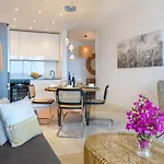 Sol Eterno - Luxury Aparmtent With Direct Oceanview And Extra Services