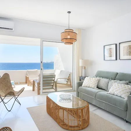 Sol Eterno - Luxury Aparmtent With Direct Oceanview And Extra Services كوستا تاغيسي
