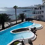 Sol Eterno - Luxury Aparmtent With Direct Oceanview And Extra Services *